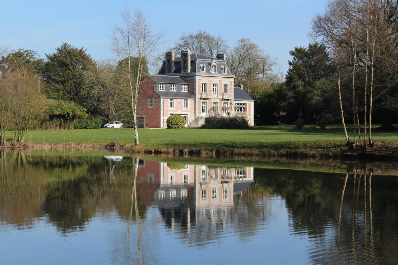 Chateau De La Chasse Beauvais Romagne  ภายนอก รูปภาพ